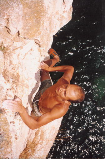 Deep water solo манията се разраства