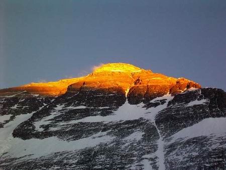 Българската експедицията “Еверест’ 2004”: на път към базовия лагер