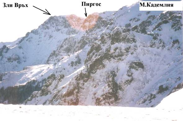 Първо изкачване на връх Пиргос от север*