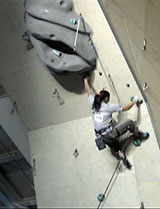 Обгърната с флага на България