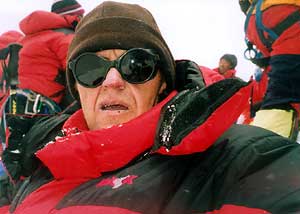 Шест пъти “Снежен барс”