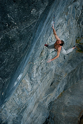 Нова “деветка” в Швейцария