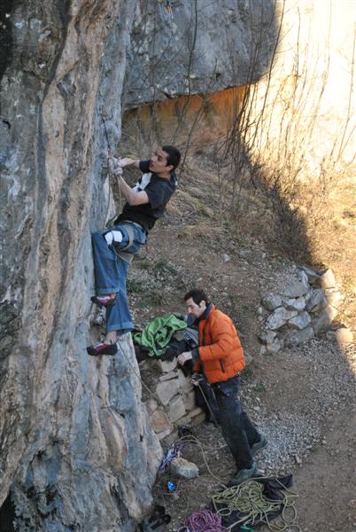 „На ЦЛЪТА дръжката” - 8c на челник