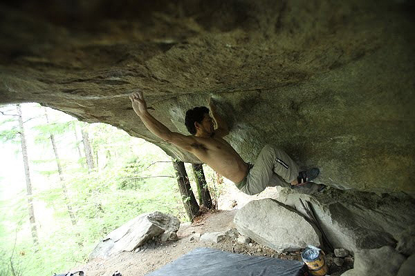 Коямада – втори по “The story of two worlds”