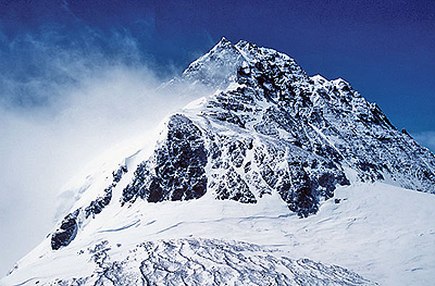 Премиерно соло на Лхотце