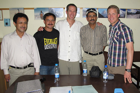 Нов опит за пускане със ски от К-2