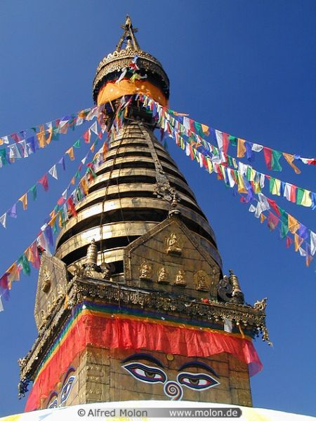 “Скрития връх”- на Фестивала в Катманду