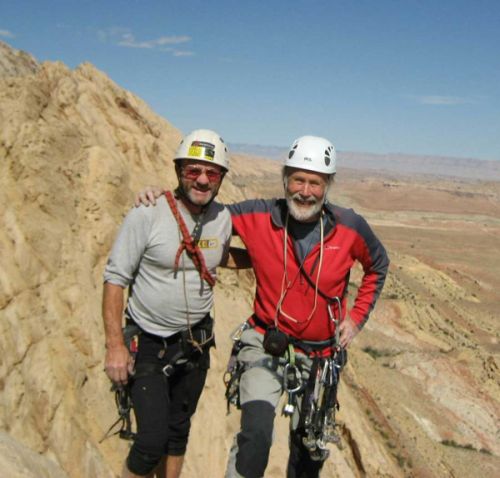 Премиера с номер 500 на 73 години