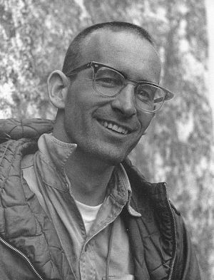 Ройъл Робинс на 75