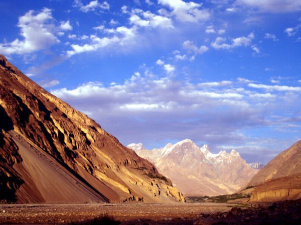 Симоне ще строи алпийско училище в Шимшал