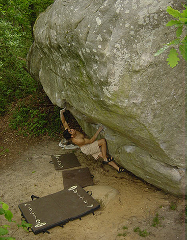 8С и 8A+/ B за един, т. е. Пол Робинсън в Бло