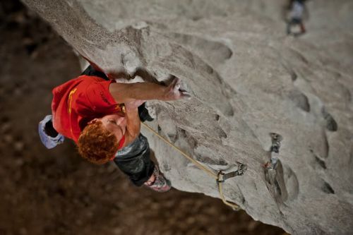 Вторa “деветка а” в Китай