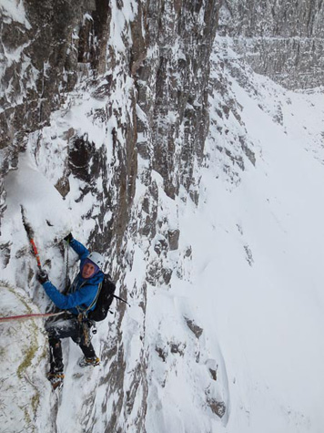Силни зимни изкатервания в Шотландия