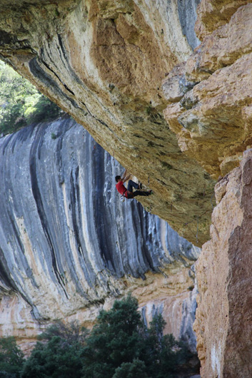Рамон Хулиан – трети по “Tierra Negra” (9a/ a+)