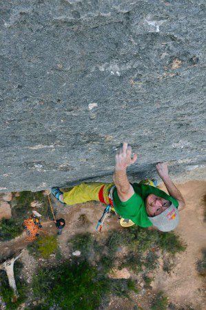 Премиерно 8с+ за Икер Поу в Маргалеф