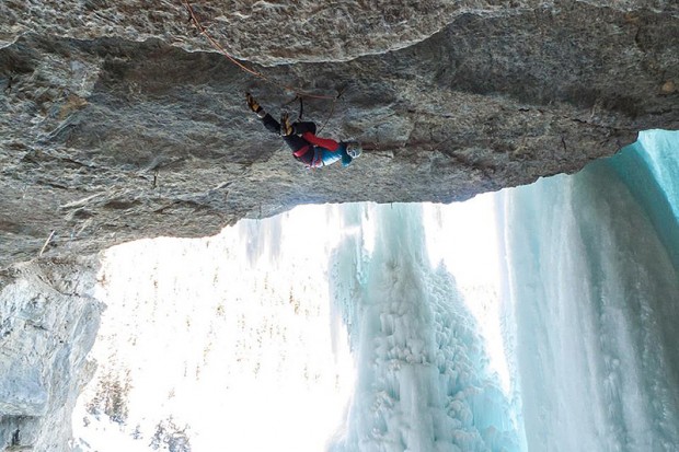 Първо канадско дамско M13+