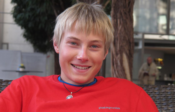 Алекс Мегос трупа екстремни турове във Франкенюра