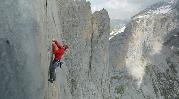 Майстор на боулдъринга пробва силите си в big wall-катеренето