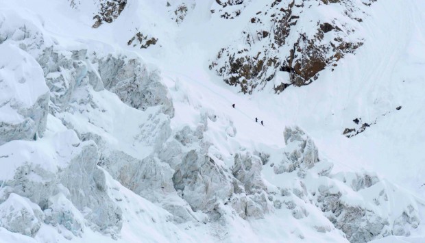 Ден за почивка на Нанга Парбат – “вчера танцувахме между пукнатините“... 