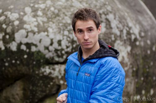 Дебют за Карло Траверси на 9a – в актива си вече има “Kryptonite”