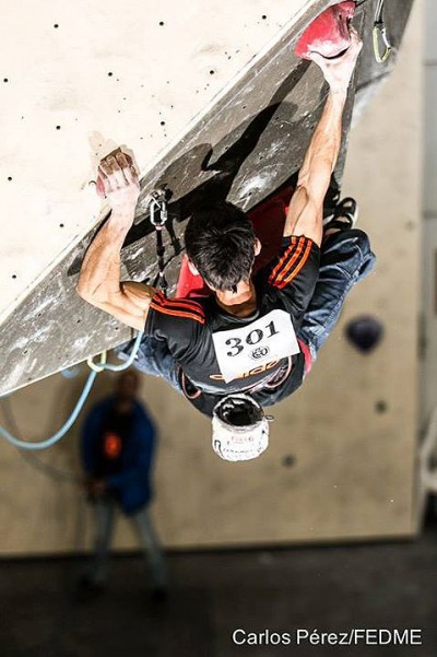 Премиерно 9а на Рамон Хулиан в Сиурана