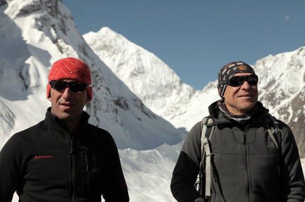 Петер Хамор прекрати експедицията си на Манаслу