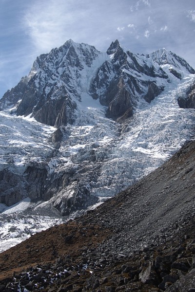 “Hard Camping” – полски маршрут на девствен връх в Китай