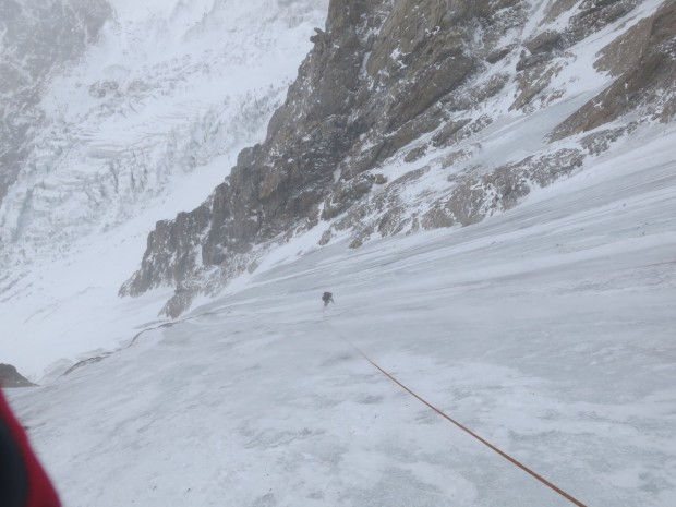 Нанга Парбат – 80-метрово падане на Биелецки завърши с няколко синини 