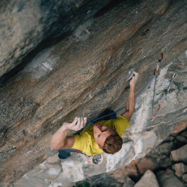 Якоб Шуберт изкатери “Kangaroo’s Limb” (9a+)