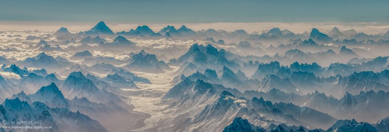 Избирателно допускане на чужденци до пакистанските планини