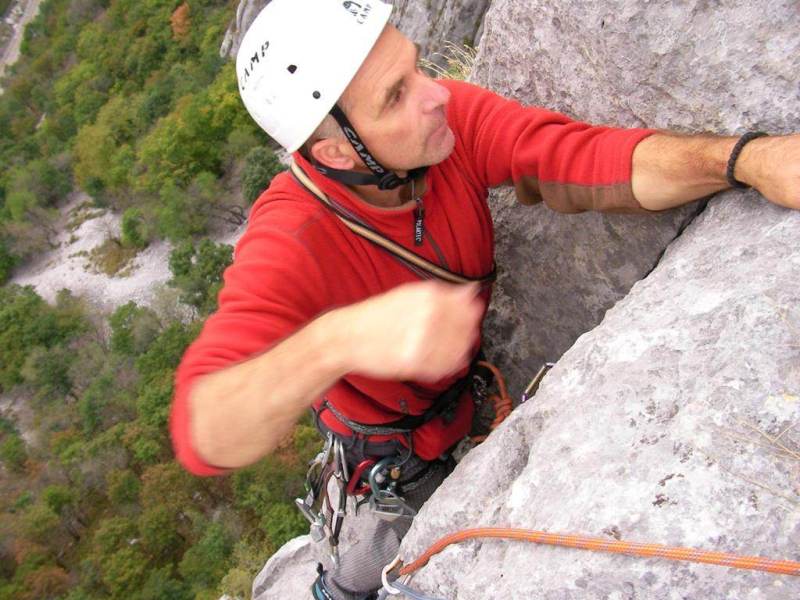 Открит е паметник на Николай Проев - Пройката