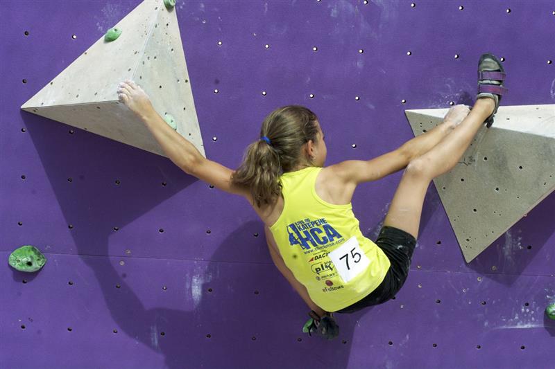 Нова специалност в НСА – „Треньор по спортно катерене“