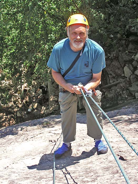 Джордж Хърли – катерач по лед на 82 години