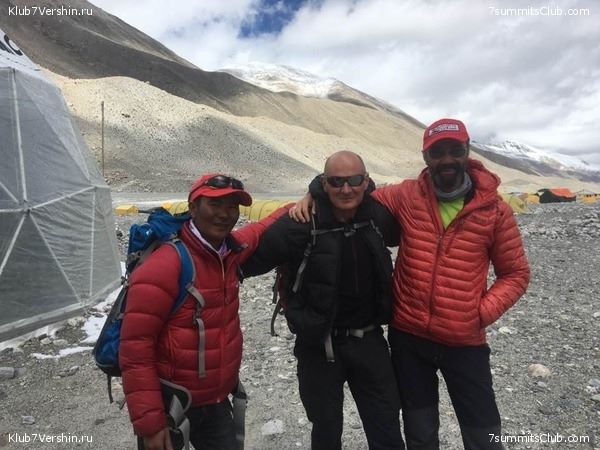 Световен рекорд за най-бързо изкачване на всичките континентални първенци