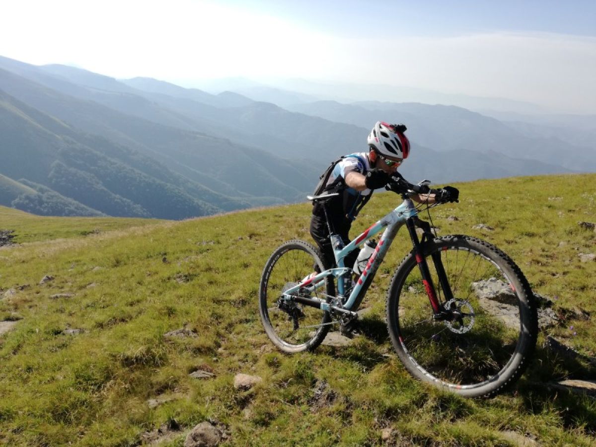 Нов рекорд на КОМ - ЕМИНЕ