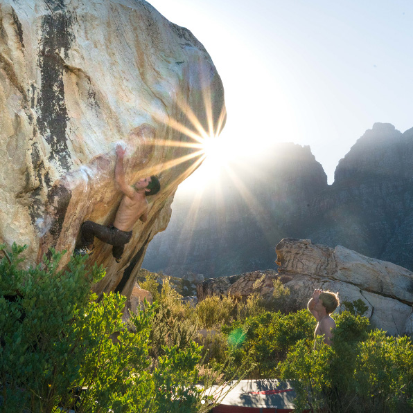 Според Хукатаивал и Рабуту оценката на проблема “Khoikhoi” е 8C