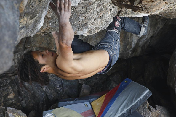 Още едно доказателство за японската сила в боулдъринга – Дайсуке Ичимийя повтори “Creature from the Black Lagoon” (8C+)