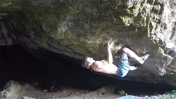 Ондра се проявява и на родна земя – изкатери премиерно “Vrtule” (8C/ 8C+) в Холщейн