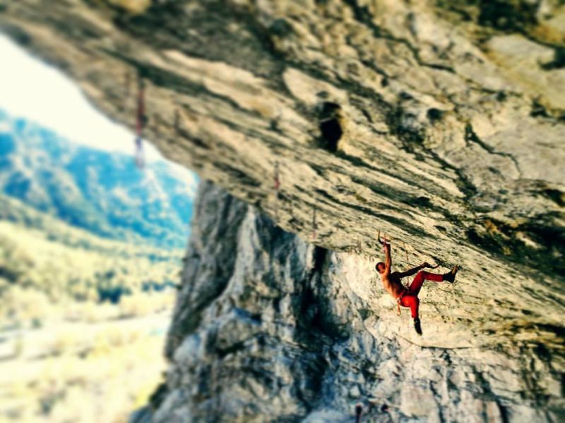 Джеф Мерсие изкатери “A Line Above The Sky” (D15-)