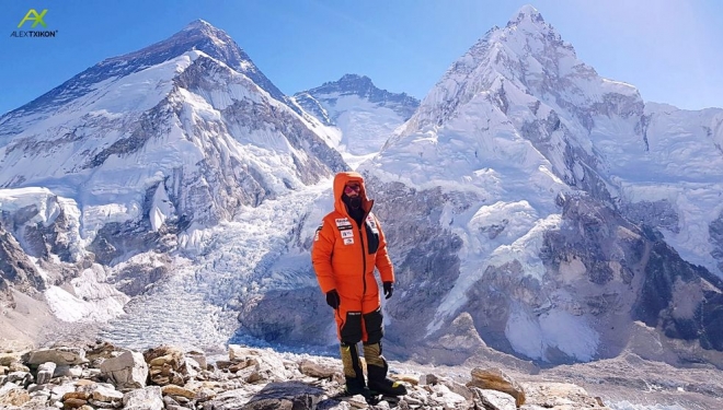 Неочакван ход на Алекс Чикон – аклиматизацията продължава на Пумори (7161 м)