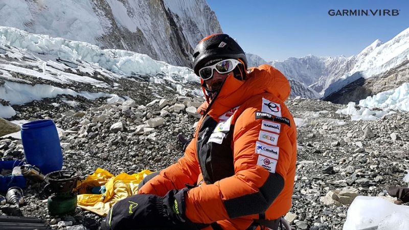 Еверест – екипът на Алекс Чикон стигна до лагер 3