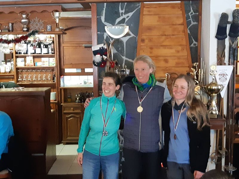 В Боровец започна сезонът по ски-алпинизъм със скоростно изкачване