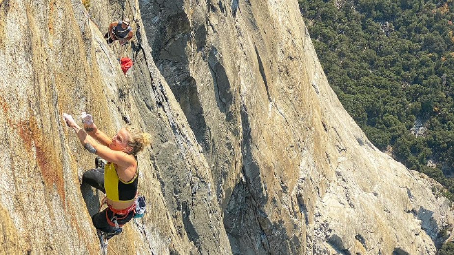 Емили Харигтън премина свободно за един ден Ел Капитан по "Golden Gate" 8а