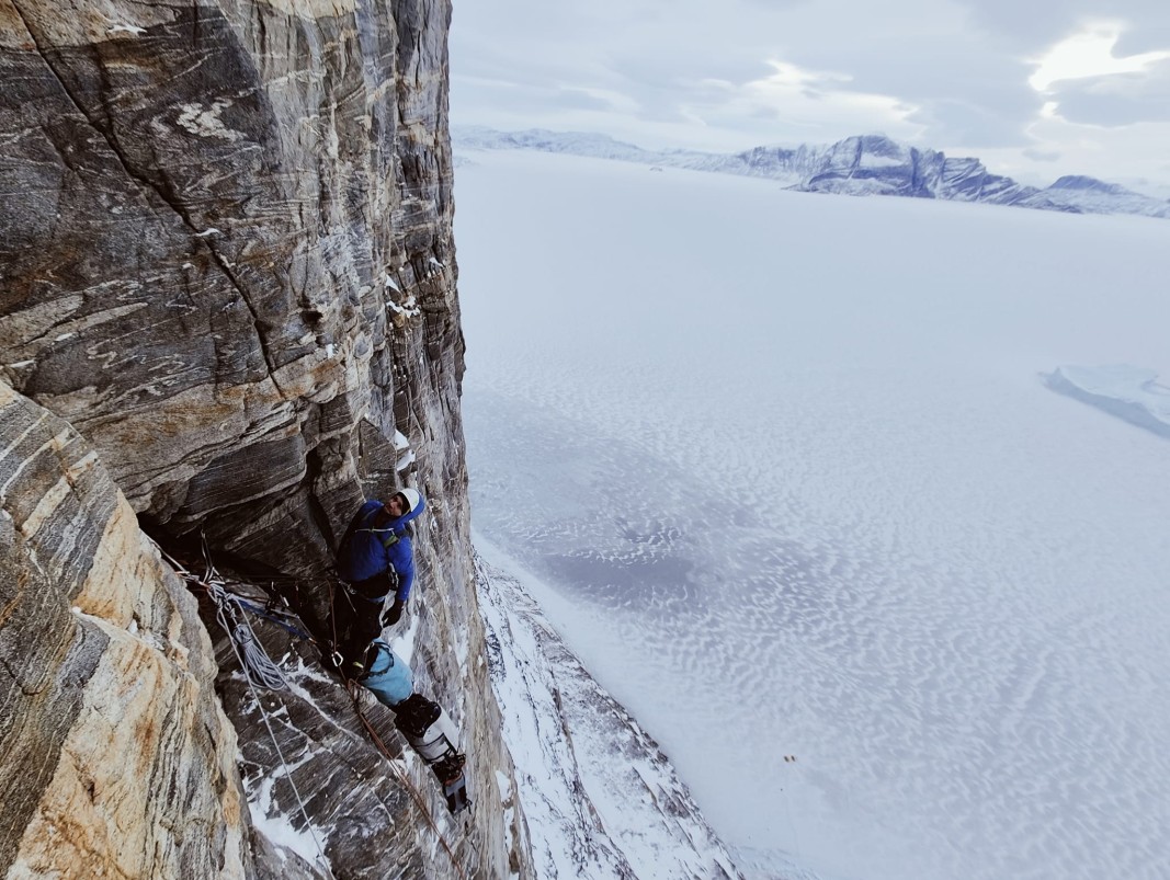 Първо зимно на бигуол маршрут в Гренландия