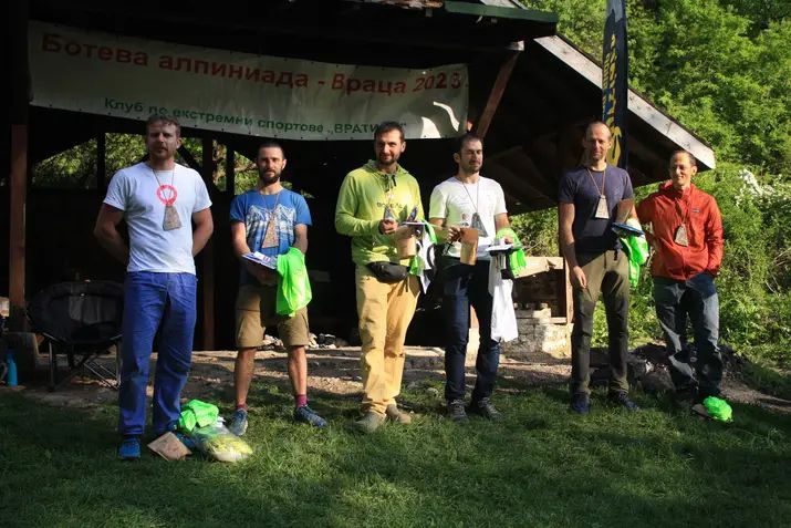 Свободно по трудни маршрути и повече участници в Ботевата алпиниада