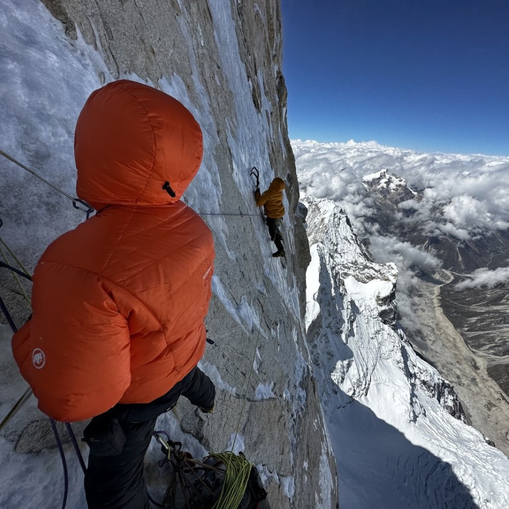 По северната стена на Жану