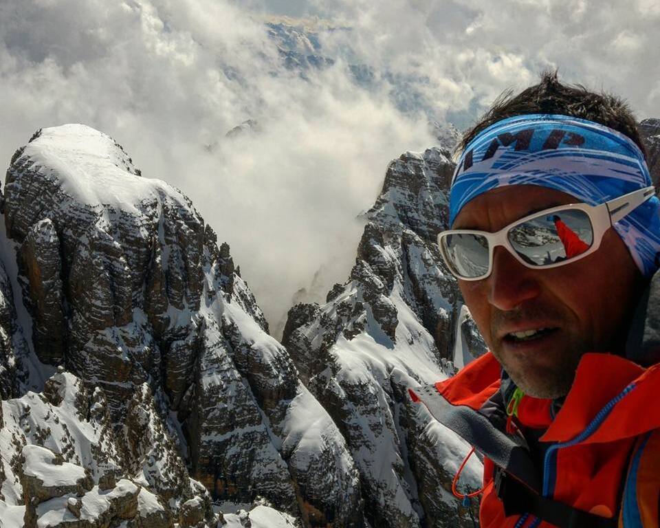 Загина известният италиански катерач Кристиан Брена